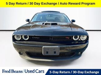 Used 2018 Dodge Challenger R/T video 2