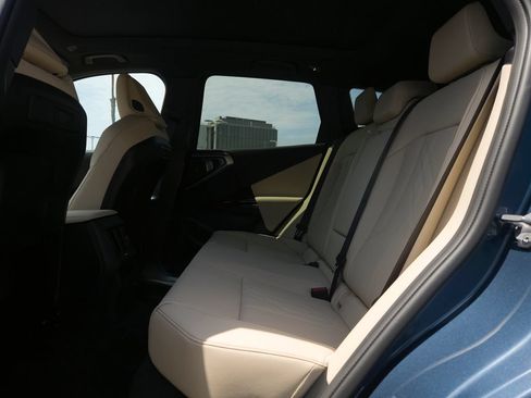 New 2026 BMW X3 xDrive30i w/ Premium Package AWD/4WD image 8