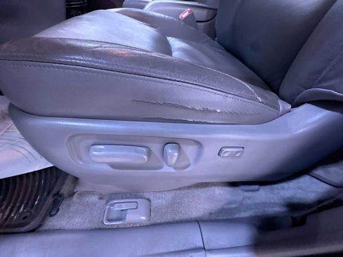 Used 2008 Toyota Sienna XLE Limited image 13