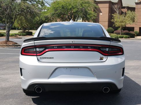 Used 2023 Dodge Charger Scat Pack RWD image 4