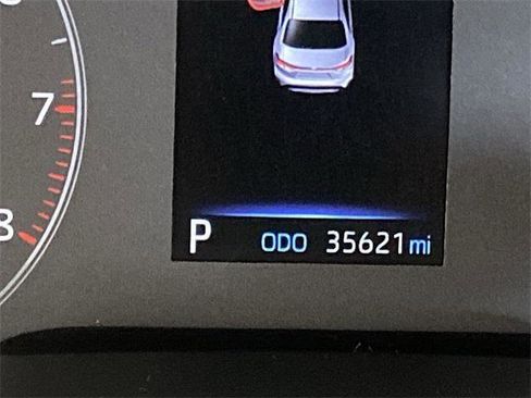 Certified 2025 Toyota Corolla SE image 24