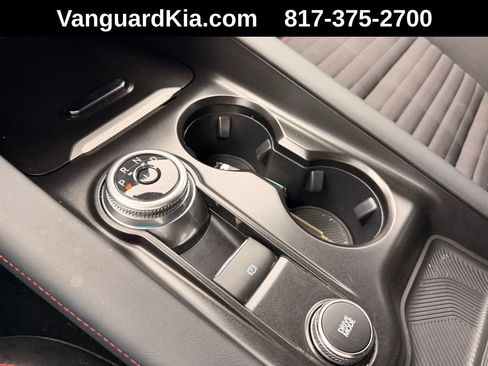 Used 2025 Ford Explorer ST-Line image 25