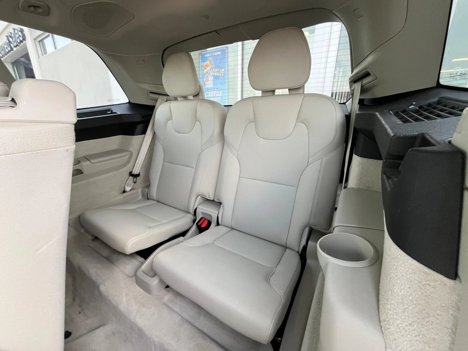 Used 2016 Volvo XC90 T6 Momentum AWD/4WD image 47