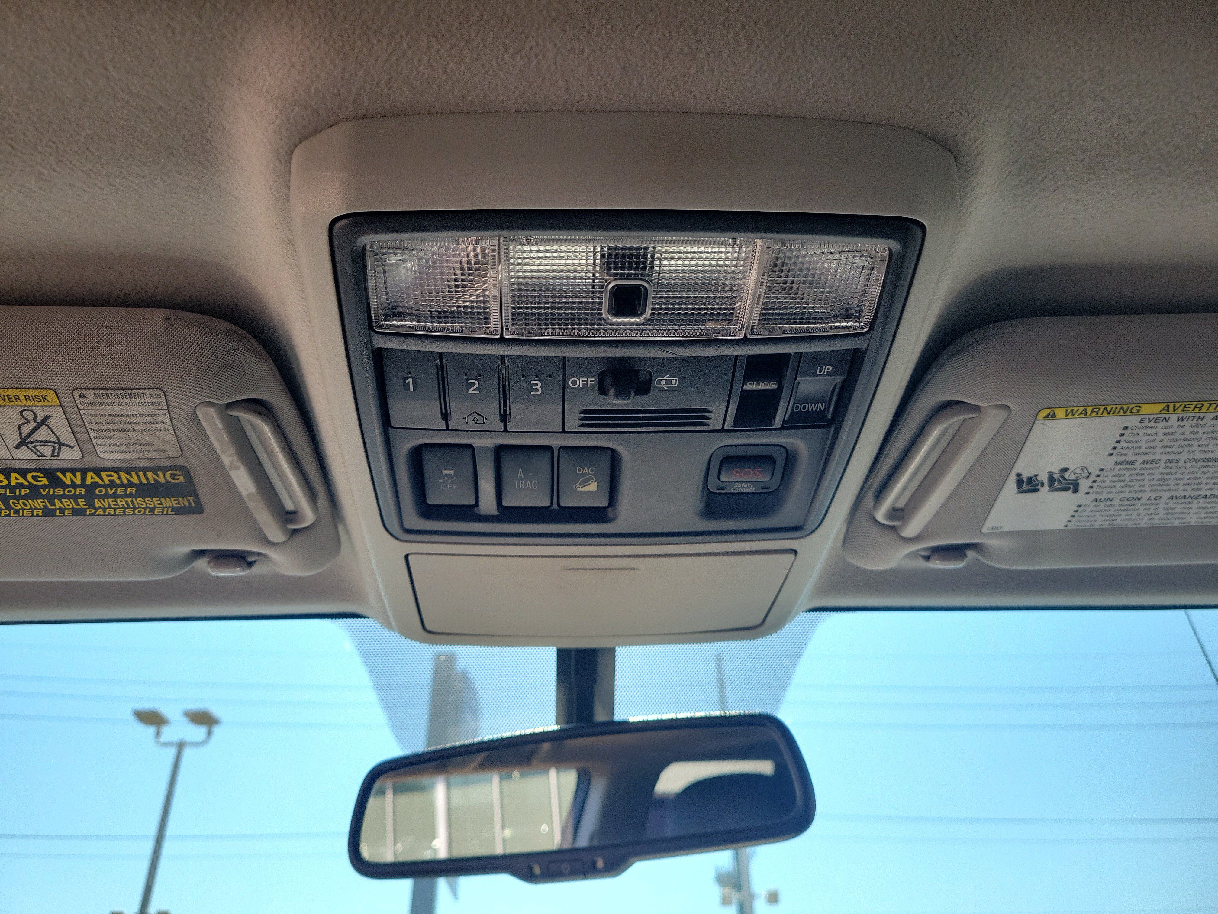 Used 2013 Toyota 4Runner Limited AWD/4WD image 30
