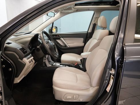 Used 2015 Subaru Forester 2.5i Premium image 4