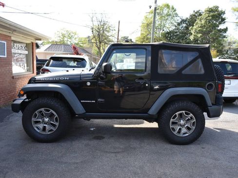 Used 2015 Jeep Wrangler Rubicon image 3