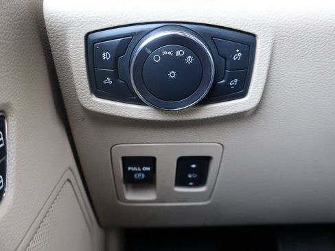 Used 2018 Ford F150 XLT w/ Equipment Group 302A Luxury RWD image 28