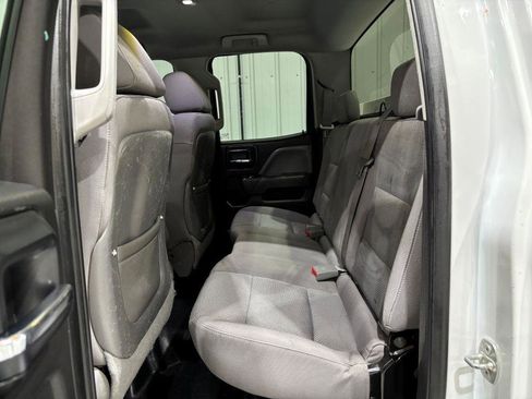 Used 2015 Chevrolet Silverado 2500 W/T image 13
