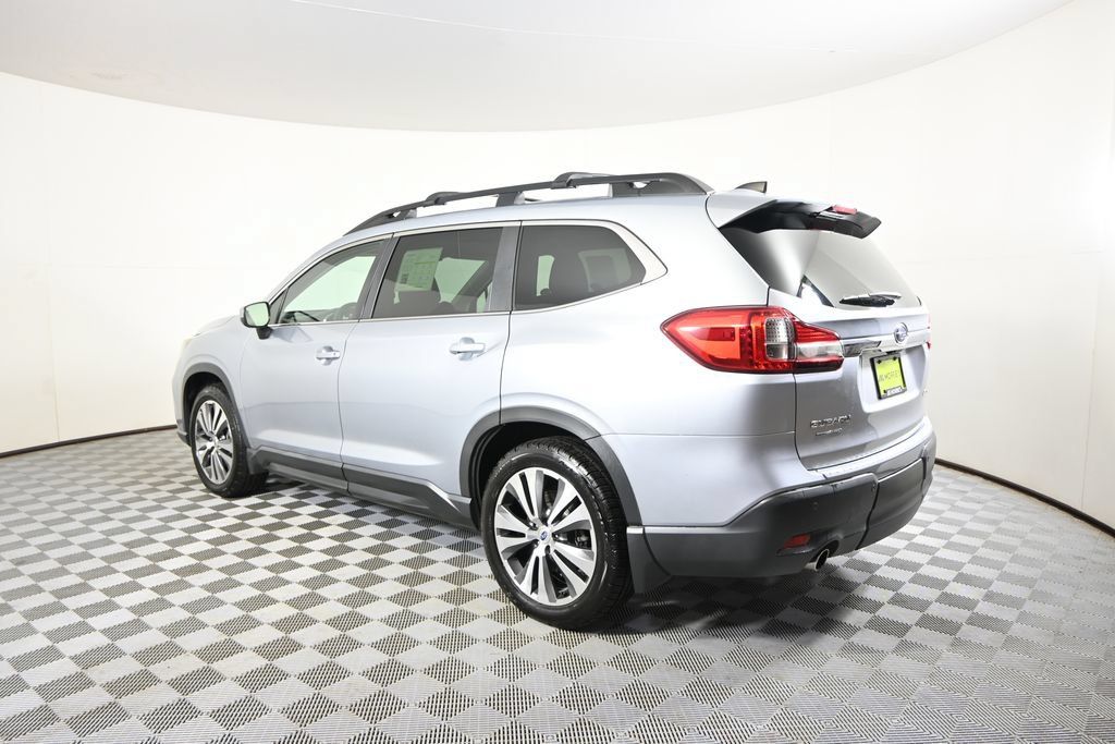 Used 2019 Subaru Ascent Premium w/ Popular Package #2 AWD/4WD image 4