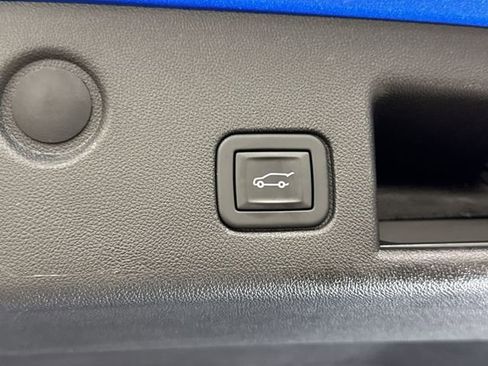 Used 2024 Chevrolet Equinox RS FWD image 25