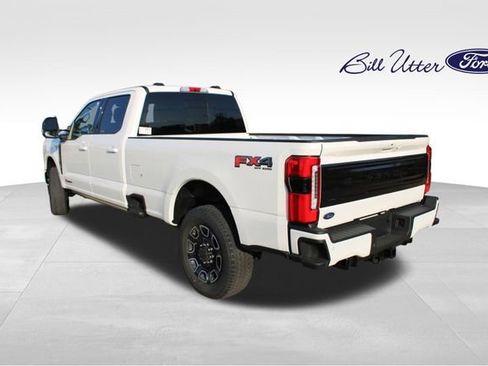 New 2026 Ford F350 Platinum w/ FX4 Off-Road Package image 4