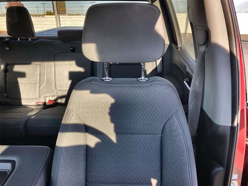 Used 2021 GMC Sierra 1500 Elevation image 32