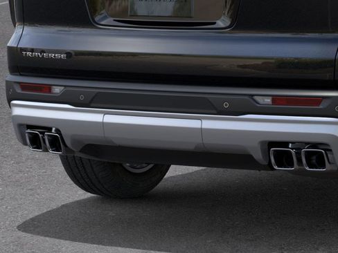 New 2026 Chevrolet Traverse LT image 16
