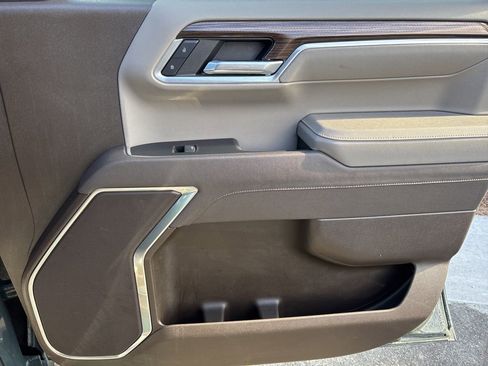 Used 2025 Chevrolet Silverado 1500 LT image 24