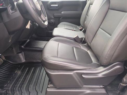 Used 2020 Chevrolet Silverado 1500 W/T RWD image 15