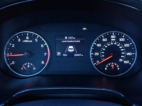 Used 2022 Kia Seltos EX image 25