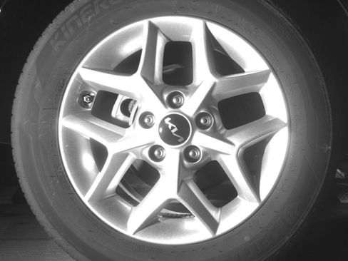 Used 2025 Kia Soul LX w/ LX Technology Package FWD image 18