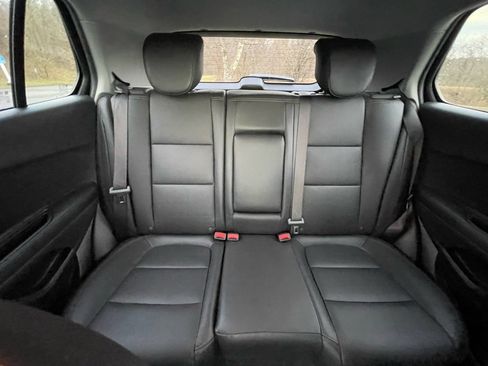 Used 2021 Chevrolet Trax LT w/ Premium Seat Package image 14