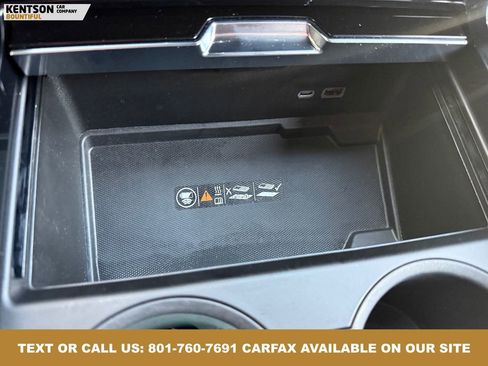 Used 2025 GMC Yukon XL Denali image 27