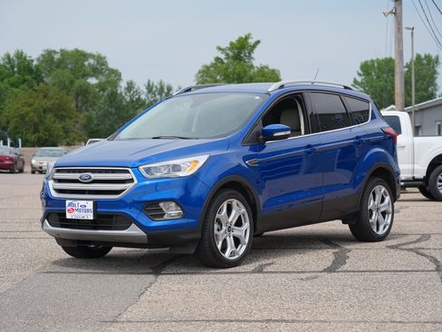 Used 2019 Ford Escape Titanium AWD/4WD image 8