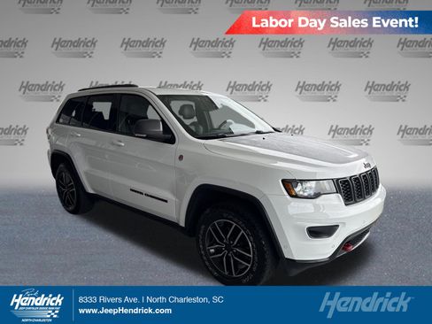 Used 2020 Jeep Grand Cherokee Trailhawk w/ Trailhawk Luxury Group AWD/4WD image 1