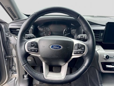Certified 2023 Ford Explorer XLT AWD/4WD image 26