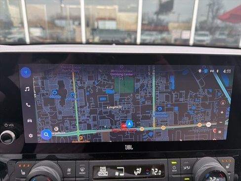 Used 2024 Toyota Grand Highlander Limited image 17