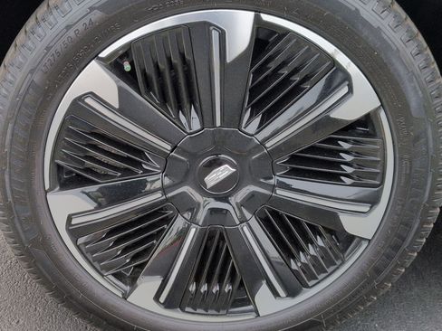 Used 2026 Cadillac Escalade IQL Sport 2 image 13