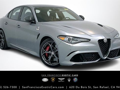 Used 2019 Alfa Romeo Giulia Quadrifoglio image 1