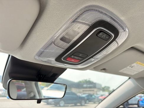 Certified 2025 Hyundai Kona SEL FWD image 21