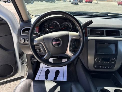 Used 2013 GMC Sierra 2500 SLT w/ SLT Convenience Package AWD/4WD image 14