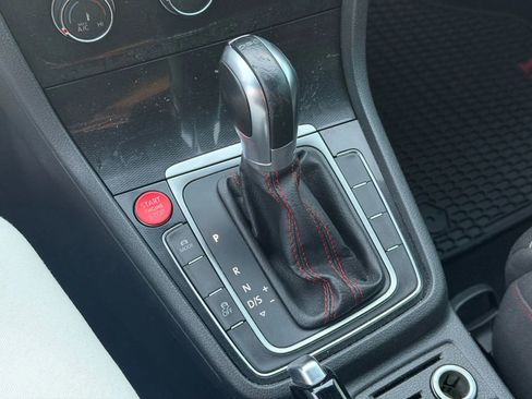 Used 2017 Volkswagen GTI S image 14