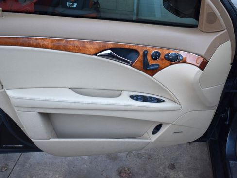 Used 2008 Mercedes-Benz E 350 4MATIC Wagon image 27