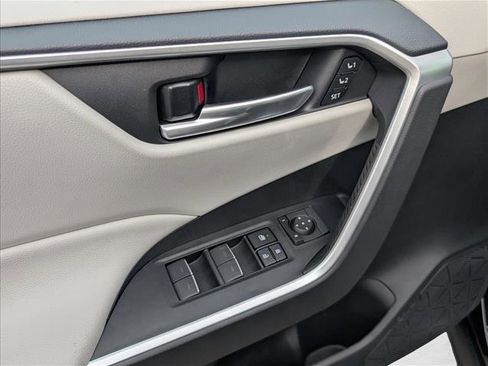 New 2025 Toyota RAV4 XLE Premium image 17