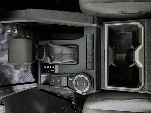 Used 2025 Toyota Tacoma SR5 image 22