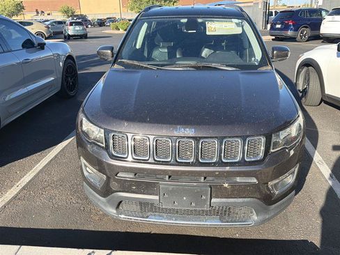 Used 2020 Jeep Compass Limited AWD/4WD image 3