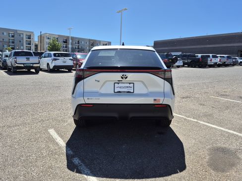 Used 2026 Toyota bZ AWD/4WD image 4