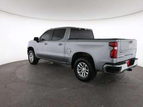 Used 2023 Chevrolet Silverado 1500 LT w/ Z71 Off-Road Package AWD/4WD image 9