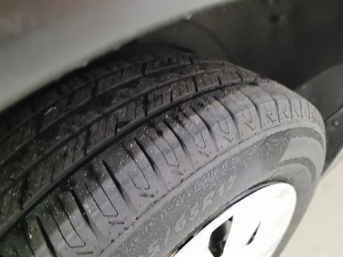 Used 2016 Nissan Rogue SV image 22