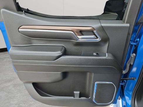 Used 2023 Chevrolet Silverado 1500 LT w/ LPO, Dark Essentials Package image 17