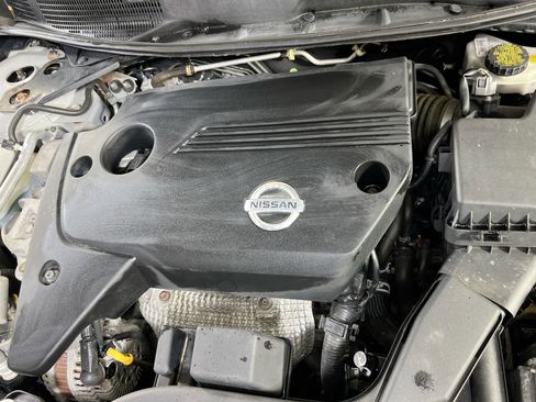 Used 2013 Nissan Altima 2.5 SL w/ Technology Pkg image 30