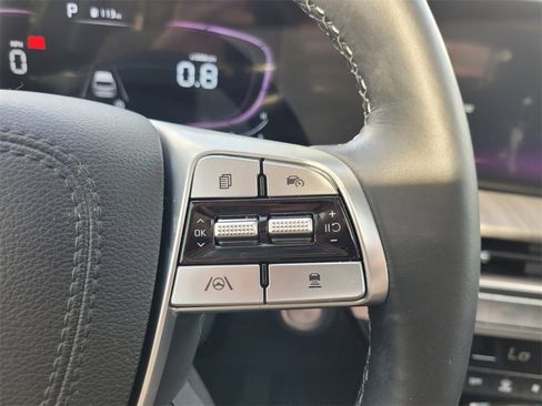 Used 2023 Kia Telluride EX image 33