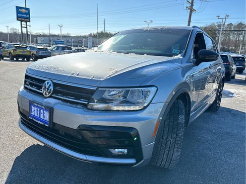 Used 2021 Volkswagen Tiguan SE R-Line image 5