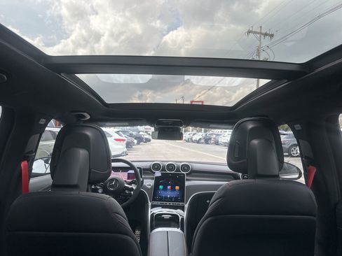 Used 2026 Mercedes-Benz GLC 43 AMG 4MATIC image 19