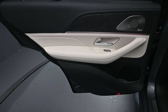 Certified 2026 Mercedes-Benz GLE 53 AMG 4MATIC Coupe image 23