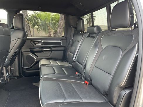 Used 2024 RAM 1500 Laramie image 20