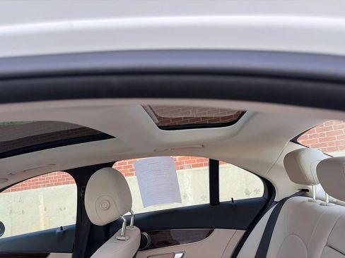 Used 2017 Mercedes-Benz C 300 4MATIC Sedan image 12
