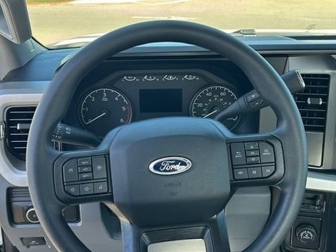 New 2026 Ford F350 XL w/ XL Chrome Package RWD image 10