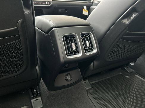 New 2026 Kia Sorento X-Line EX image 16