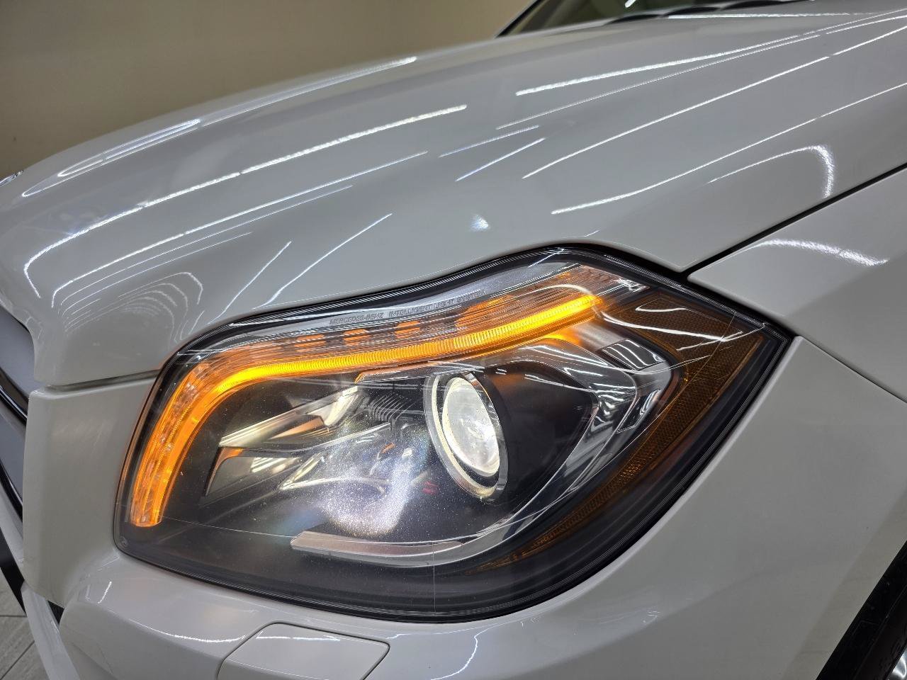 Used 2016 Mercedes-Benz GL 450 4MATIC w/ Premium I Package image 10